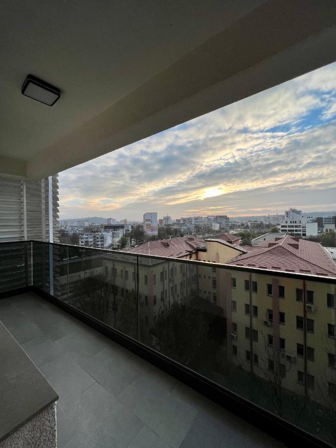 Nivas Apartments-Palace Of Culture Iasi Buitenkant foto